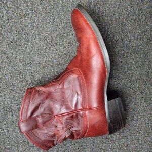 Ariat Short Western Boots